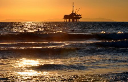 Offshore fracking california 2 26 14 thumb 600x386 69469